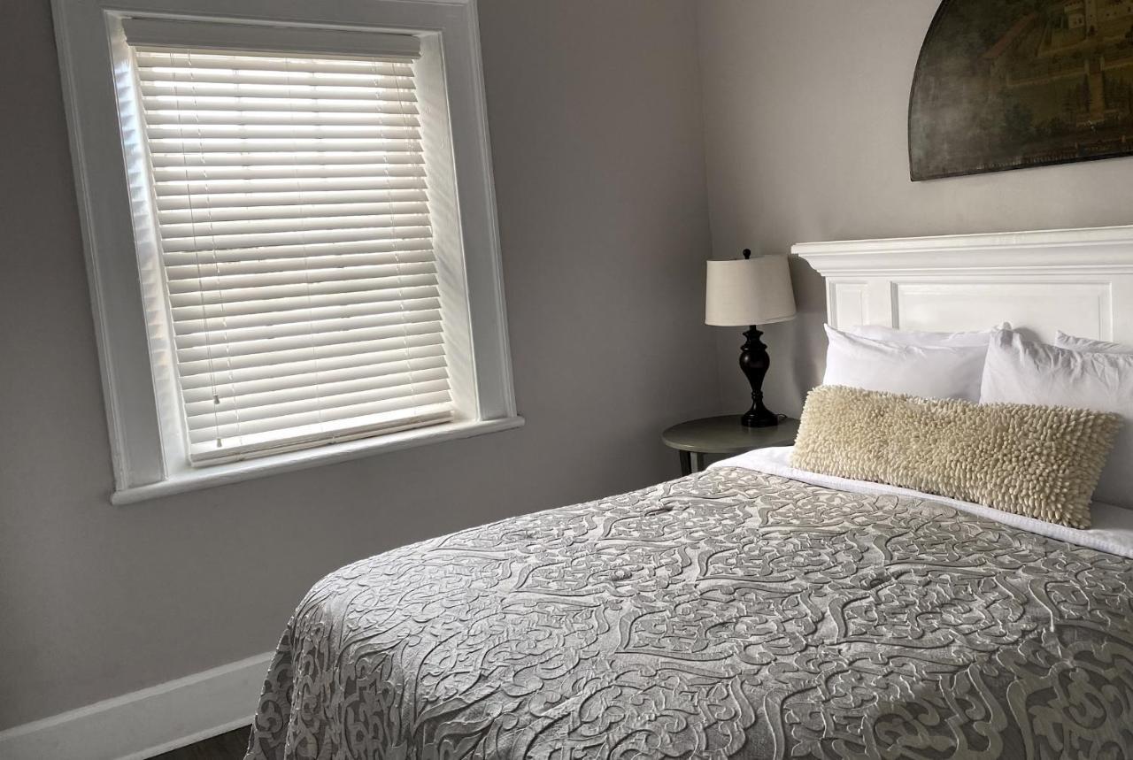 Laurance Hotel 5*